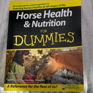 Horse Health & Nutrition For Dummies - Yellow/Black Cover